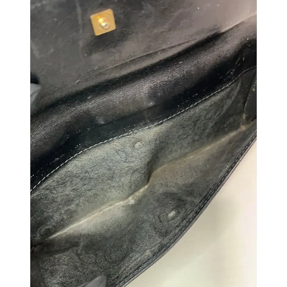 Authentic Gucci Black Leather Wallet Purse Gold Double G Hardware - Picture 5 of 11